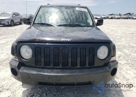 2008 Jeep Patriot Sport z USA, uszkodzony, nr VIN 1J8FT28W88D622915